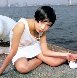 Srie de photos # 01 de Cecilia Cheungsur la plage